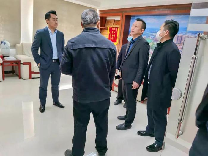 博罗县石湾商会、川渝商盟实地调研3.jpg